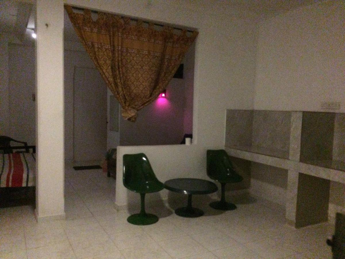 Rr House Otel Kolombo Dış mekan fotoğraf