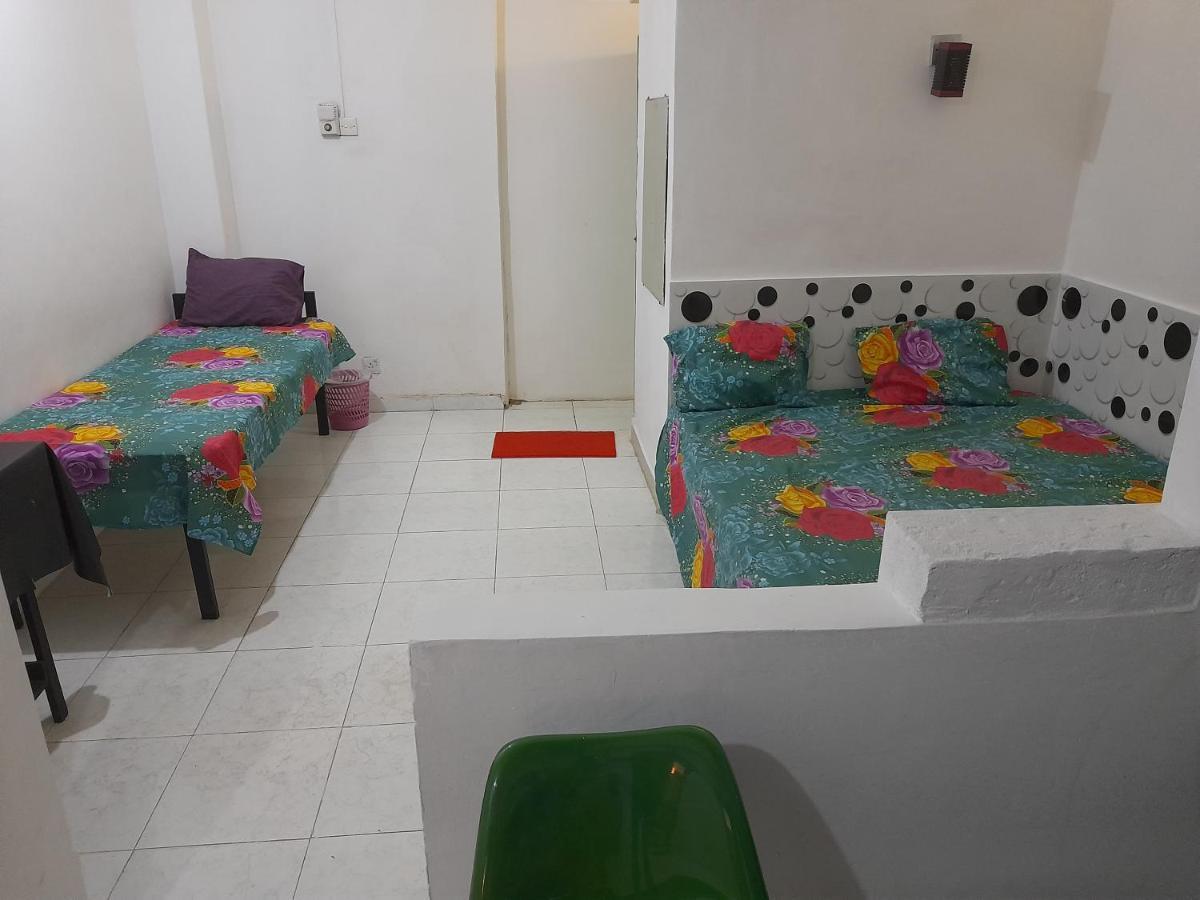 Rr House Otel Kolombo Dış mekan fotoğraf