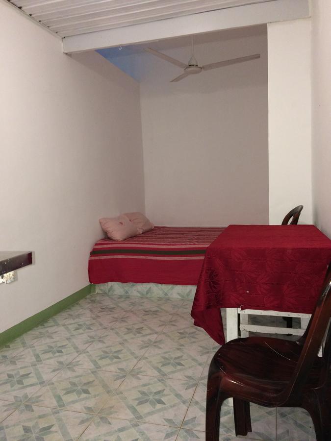 Rr House Otel Kolombo Dış mekan fotoğraf