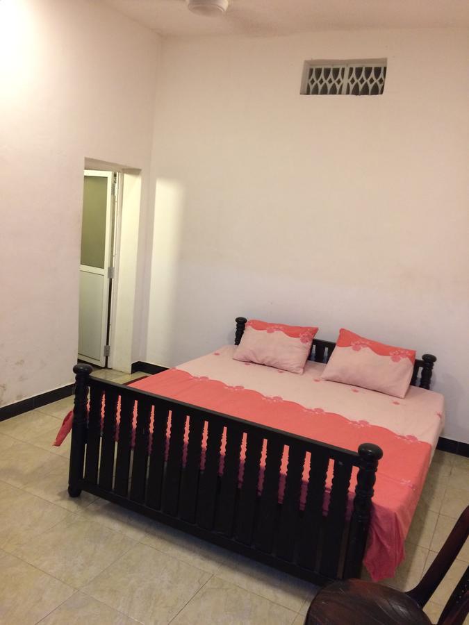 Rr House Otel Kolombo Dış mekan fotoğraf