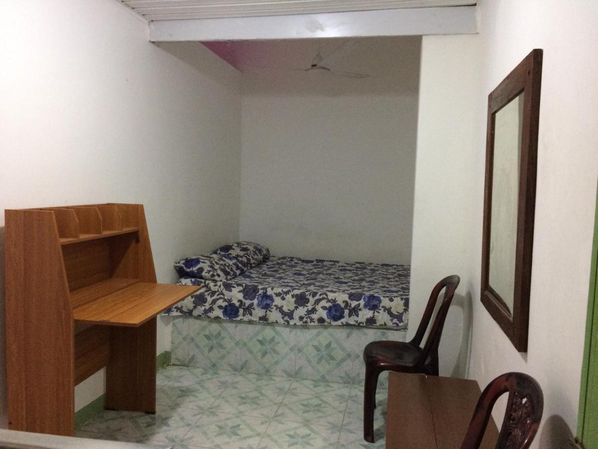 Rr House Otel Kolombo Dış mekan fotoğraf